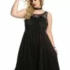 Black Lace-Up Sweetheart Sleeveless Dress Plus Size -Hoodies And Sweaters Shop 16208777 hi