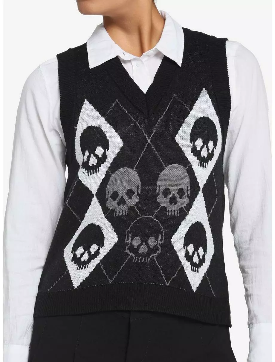 SOCIALCOLLISION Black Skull Argyle Girls Sweater Vest 3 SOCIALCOLLISION Black Skull Argyle Girls Sweater Vest