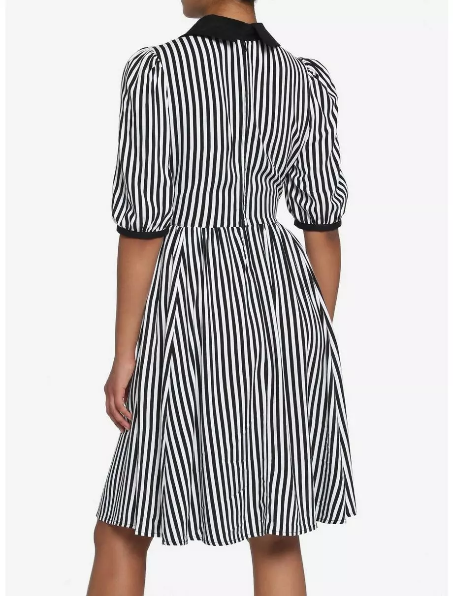 THORN&FABLE Black & White Stripe Bow Retro Dress 5 THORN&FABLE Black & White Stripe Bow Retro Dress - Image 3