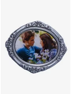 The Twilight Saga Bella & Edward Enamel Pin